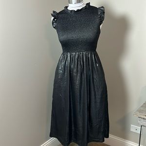 MELLODAY Black Smocked Cap Sleeve Midi Metallic Dress Size Medium